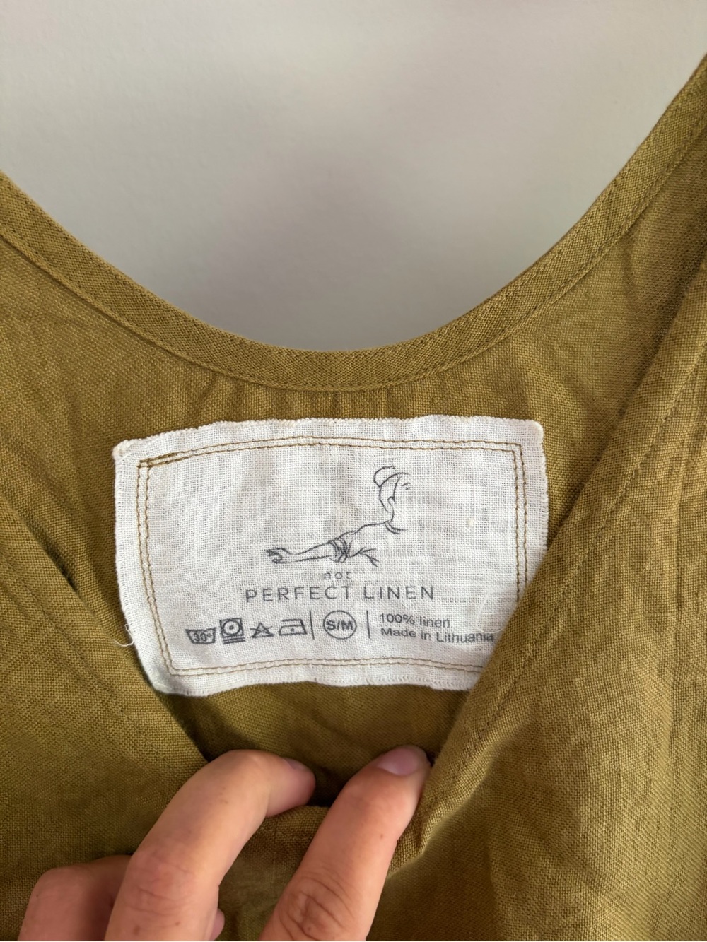 Not Perfect Linen Olive Green Volume dress - Picture 3 of 4